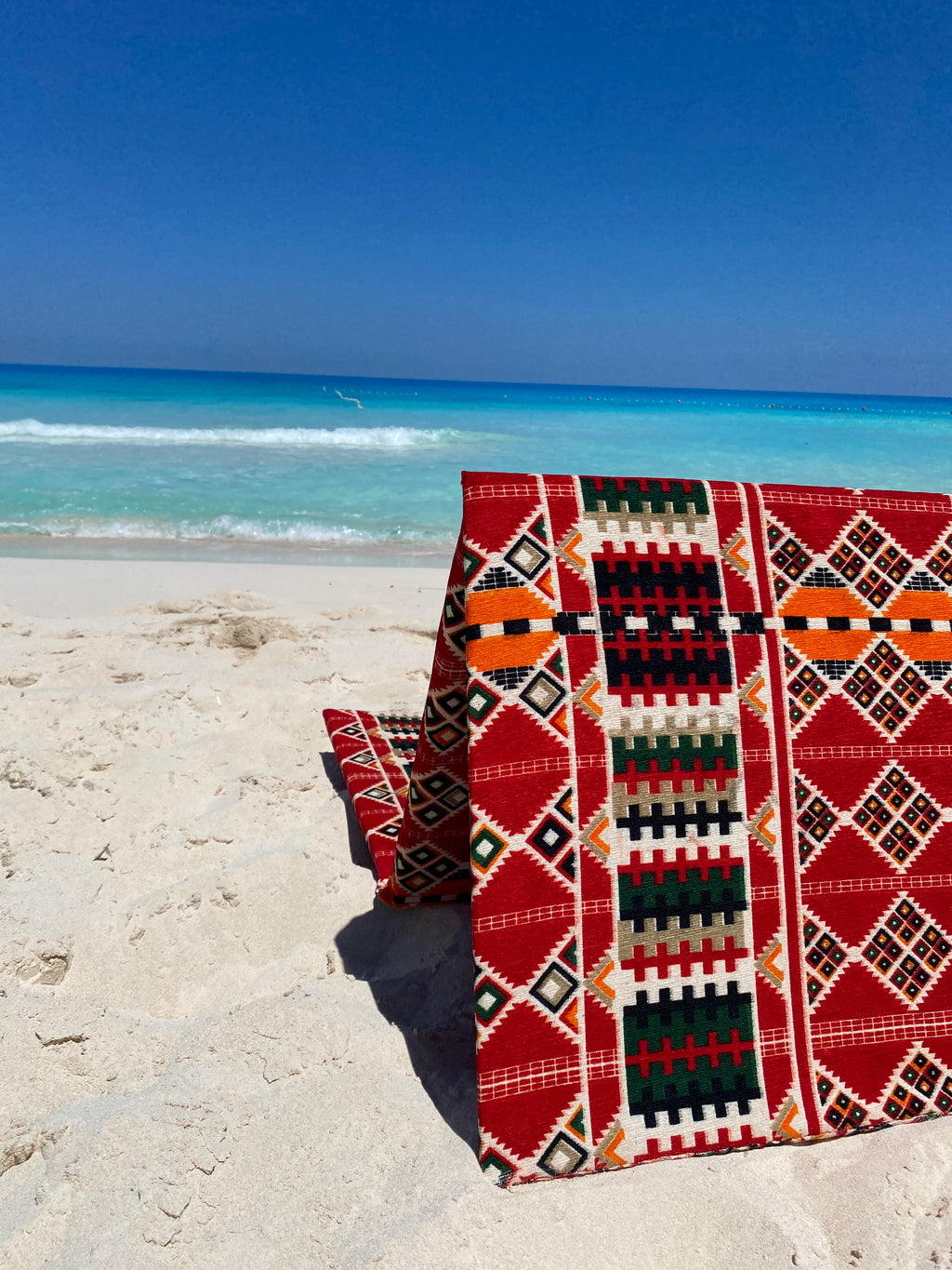 Sahara Arabic Geometric Foldable Backseat